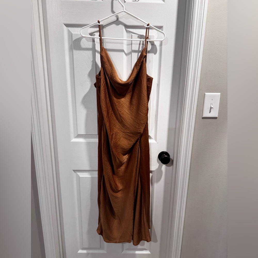 HYFVE Backless Brown Dress